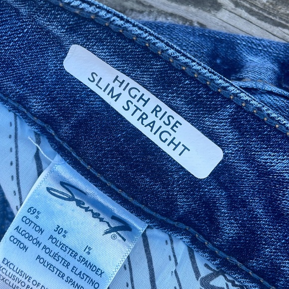 NWT Seven7 Women's High Rise Slim Straight Cuff Jeans - Picture 5 of 12